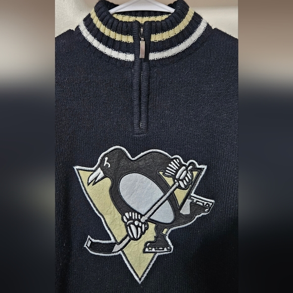 Pittsburgh penguins kinted pull over - Picture 3 of 6